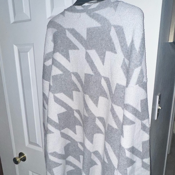 89th & Madison Cardigan Women's XL Aztec Print Open Front Knit Chunky Sweater - Picture 12 of 13